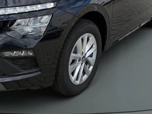Škoda Kamiq Selection TSI in Black-Magic Perleffekt
