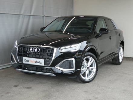 Audi Q2 30 TFSI admired