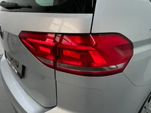 VW Touran TDI DSG in 8E Reflexsilber Metallic