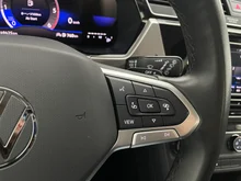 VW Touran TDI DSG in 8E Reflexsilber Metallic