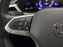VW Touran TDI DSG in 8E Reflexsilber Metallic