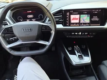 Audi Q4 e-tron 45 e-tron quattro in Kieselgrau