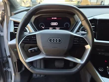 Audi Q4 e-tron 45 e-tron quattro in Kieselgrau