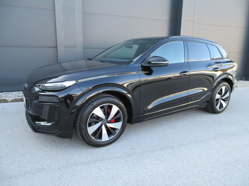 Audi Q6 e-tron quattro