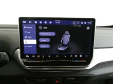 VW ID.4 Pro 210 kW Business in Mondsteingrau Dach schwarz