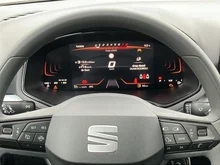 SEAT Arona Reference Edition 1.0 TSI in Candy-Weiß