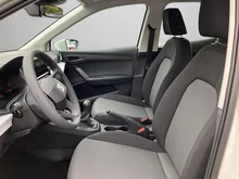 SEAT Arona Reference Edition 1.0 TSI in Candy-Weiß
