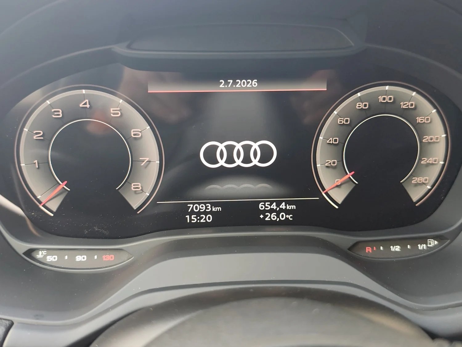 Bild eines Audi Q2 30 TFSI admired