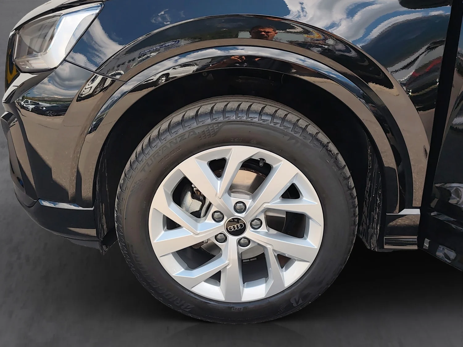 Bild eines Audi Q2 30 TFSI admired