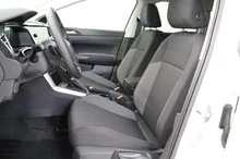 VW Polo Life TSI DSG in Pure White