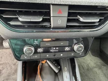 Škoda Kamiq Selection TSI in Black-Magic Perleffekt
