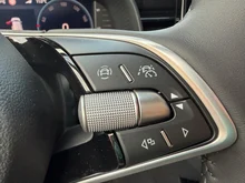 Škoda Kamiq Selection TSI in Black-Magic Perleffekt