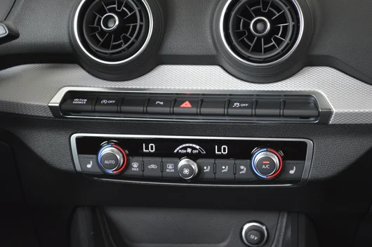 Bild eines Q2 30 TFSI admired