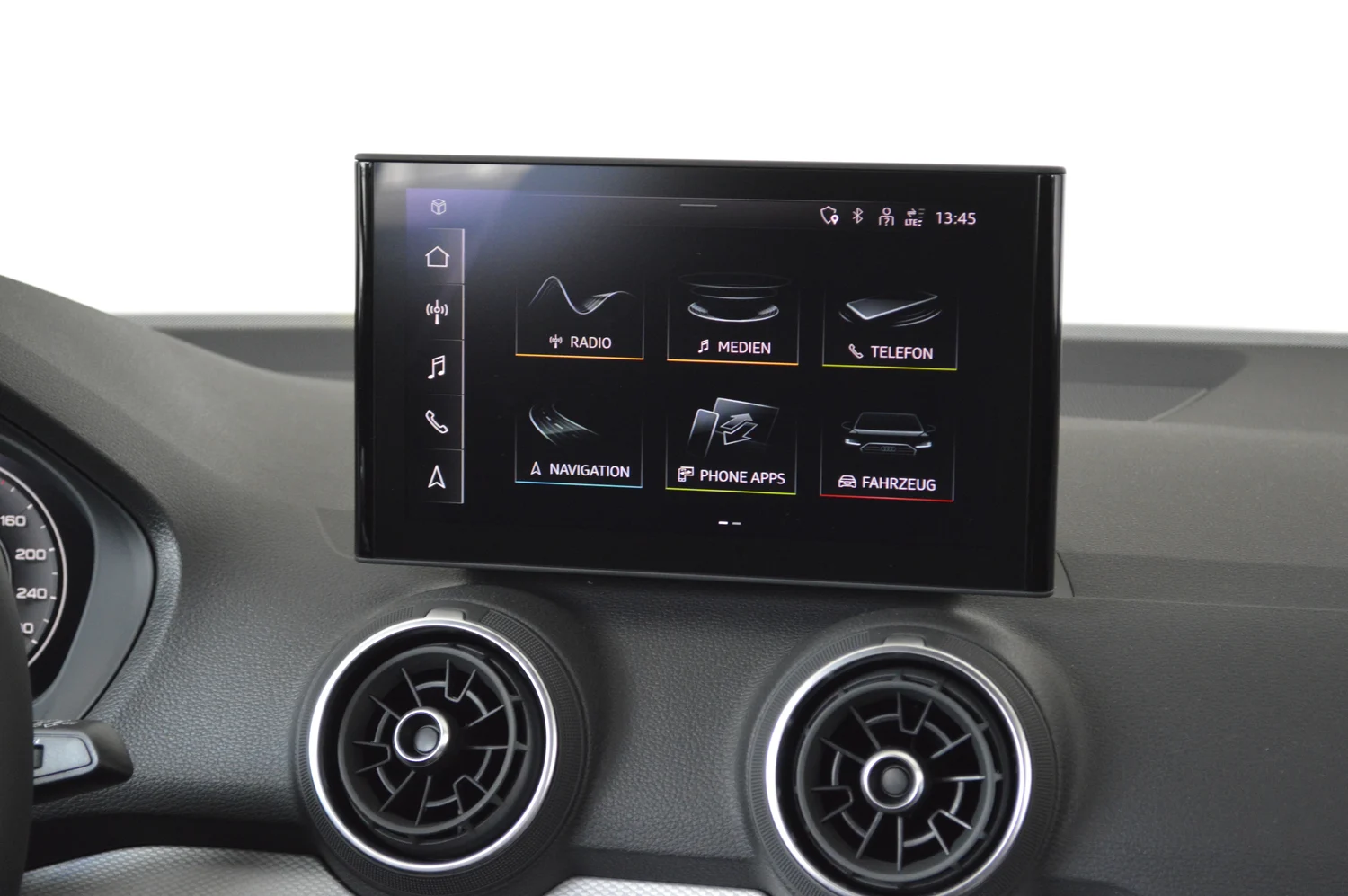 Bild eines Q2 30 TFSI admired