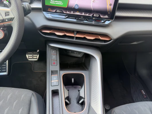 Bild eines CUPRA Terramar e-HYBRID 204 PS DSG