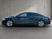 Audi A8 60 TFSI e quattro Lang in mythosschwarz metallic