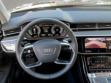 Audi A8 60 TFSI e quattro Lang in mythosschwarz metallic
