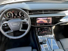 Audi A8 60 TFSI e quattro Lang in mythosschwarz metallic