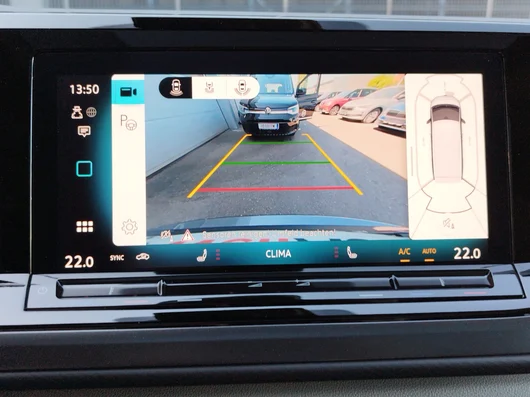 Bild eines VW Multivan Business ÜH TDI