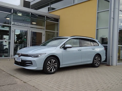 VW Golf Variant Business mHeV DSG