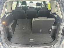 VW Touran Friends TSI DSG in Delfingrau Metallic