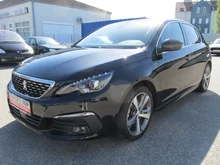 Peugeot 308 1,2 PureTech GT Line S&S in Schwarz
