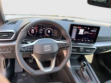 SEAT Leon FR Edition 1.5 TSI 115 PS in Nacht-Schwarz Metallic