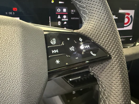 Bild eines Audi A6 Sportback e-tron quattro business