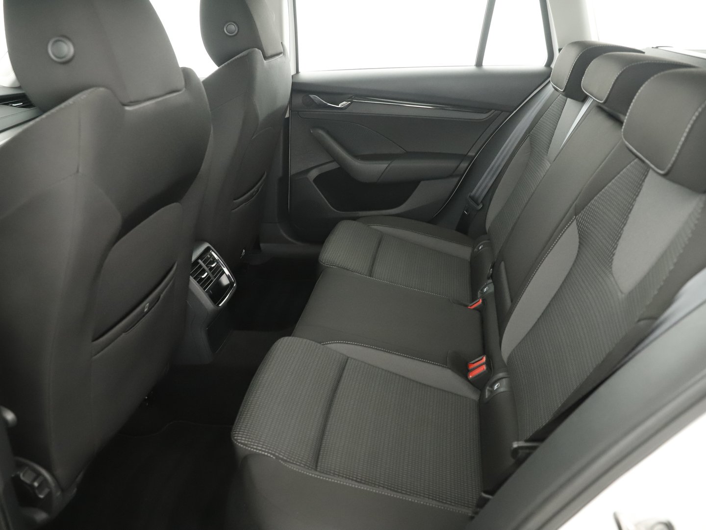 Škoda OCTAVIA Combi Ambition TDI | Bild 19 von 22