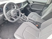 Thumbnail-Foto von Fahrzeug