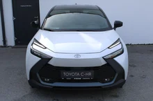 Toyota C-HR 1,8 Hybrid E-CVT Active Drive in Platinum Pearlwhite