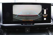 Toyota C-HR 1,8 Hybrid E-CVT Active Drive in Platinum Pearlwhite