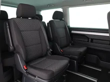 VW Multivan Trendline TDI 4MOTION in reflexsilber metallic
