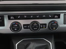 VW Multivan Trendline TDI 4MOTION in reflexsilber metallic