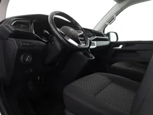 VW Multivan Trendline TDI 4MOTION in reflexsilber metallic