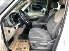 VW California Ocean TDI in Candyweiß / Deepblack Perleffekt
