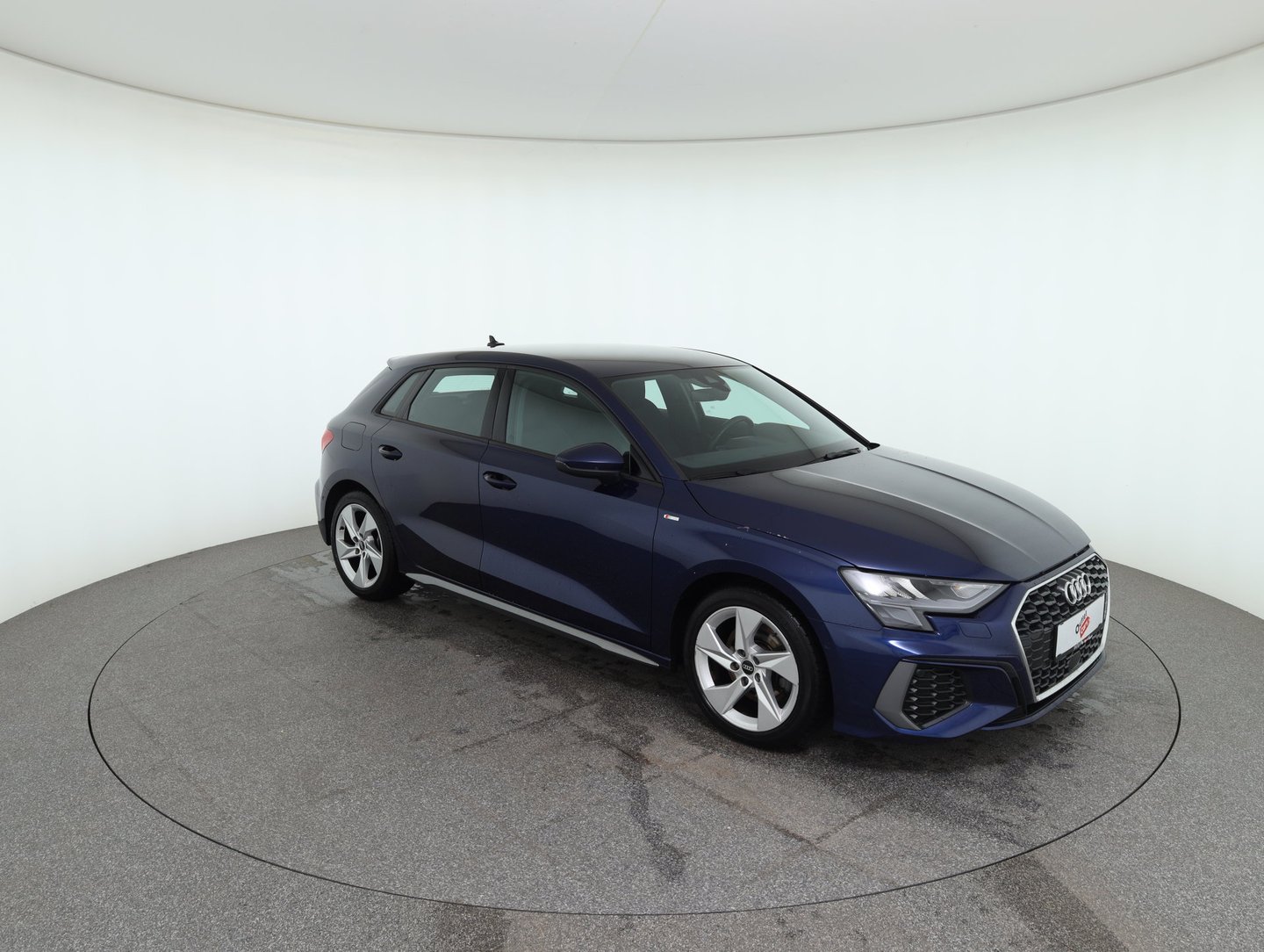Audi A3 Sportback 35 TDI S line exterieur | Bild 3 von 28