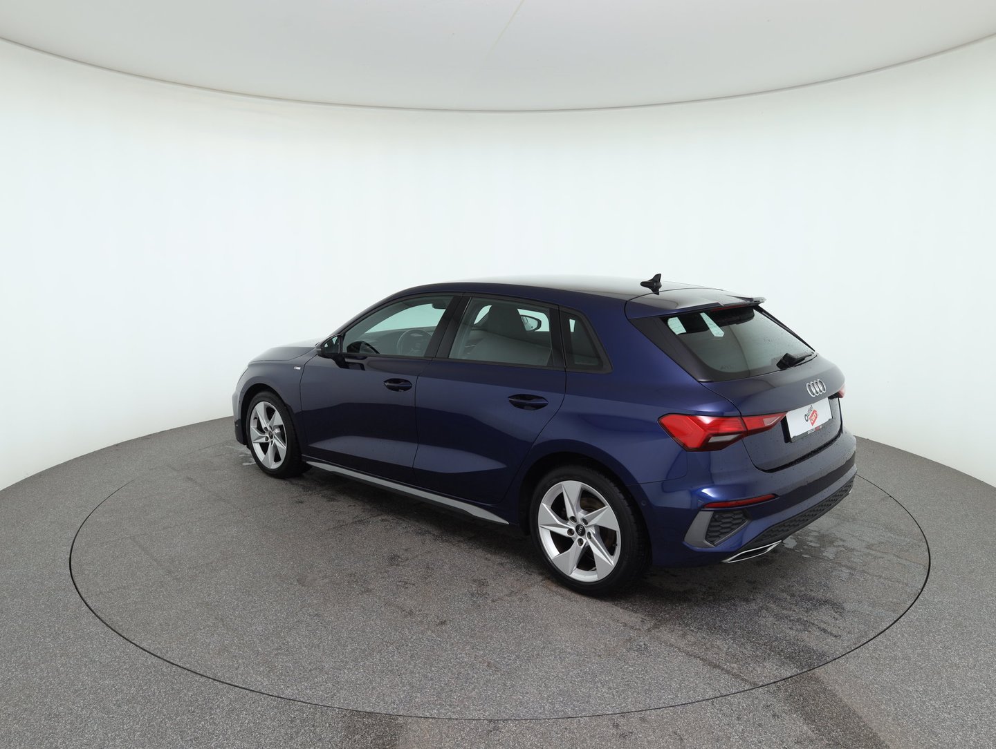 Audi A3 Sportback 35 TDI S line exterieur | Bild 7 von 28