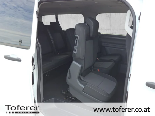 Bild eines VW Kombi Caravelle LR TDI