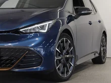 CUPRA Born 77 e-Boost 170kW/231PS in Lava-Blau Metallic