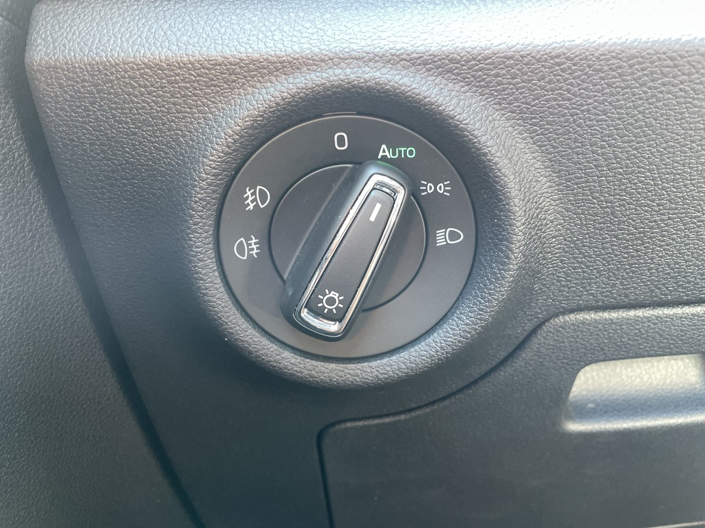 Škoda Kamiq Monte Carlo TSI DSG | Bild 7 von 23