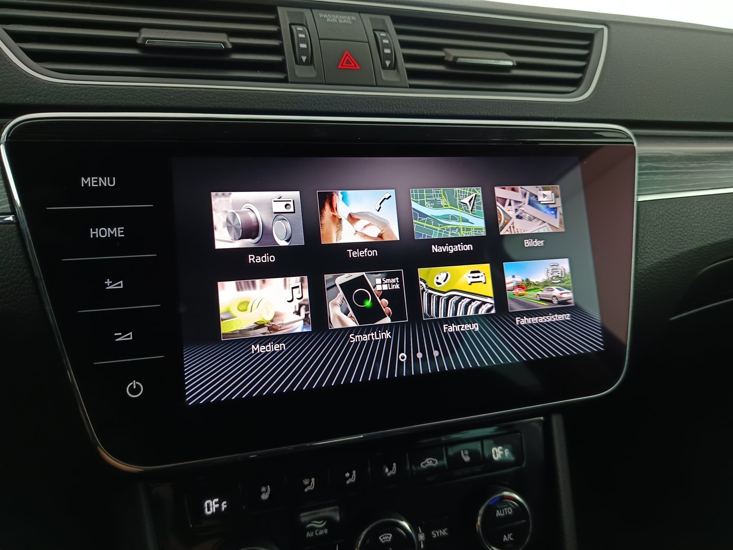 Škoda SUPERB Combi Style TDI DSG | Bild 19 von 37