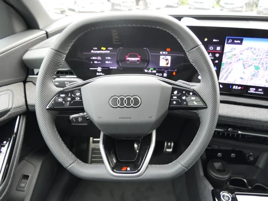 Bild eines Audi Q6 e-tron quattro
