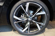 Thumbnail-Foto von Fahrzeug