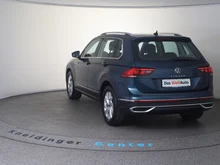 VW Tiguan Elegance TDI DSG in dunkelblau - metallic