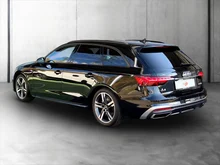 Audi A4 Avant 40 TDI S line in MYTHOSSCHWARZ METALLIC