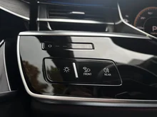 Audi A8 60 TFSI e quattro in mythosschwarz metallic