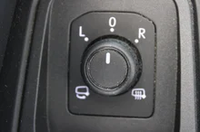 VW Caddy Style Maxi TDI 4MOTION in Costa Azul Metallic
