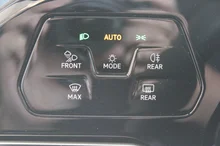 VW Caddy Style Maxi TDI 4MOTION in Costa Azul Metallic