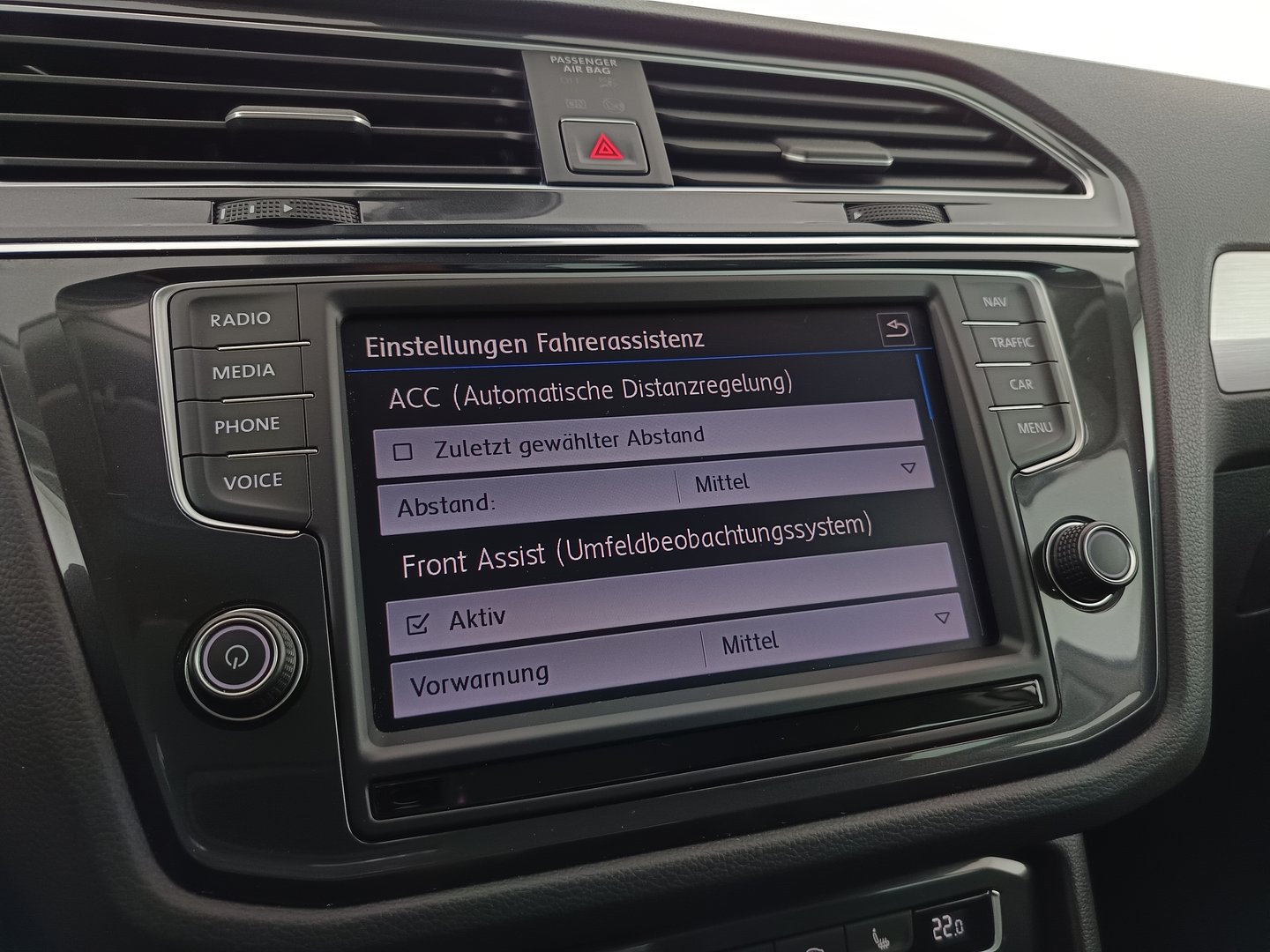 VW Tiguan Comfortline TDI SCR 4MOTION DSG | Bild 20 von 34
